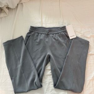 NWT Lululemon Softstreme High-Rise solar gray Pant size 6
